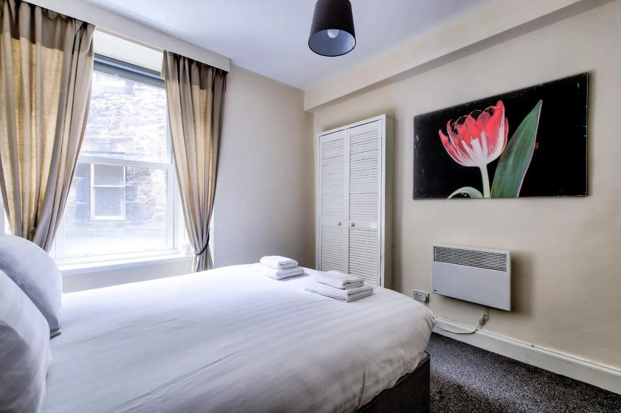 Guestready - Stylish Home In Edinburgh Oldtown شقة